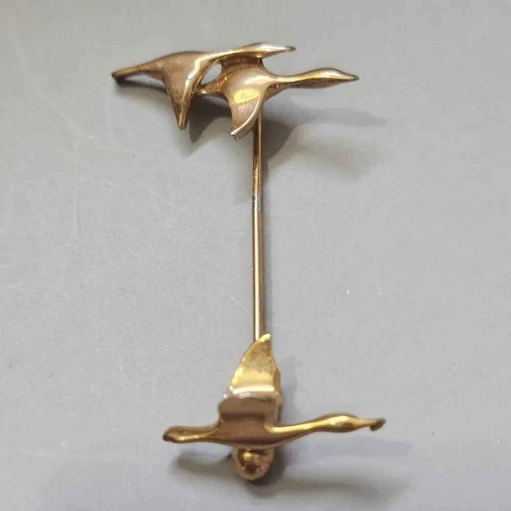 Flying Geese Tie Tack Tie Pin Lapel Stick Pin Goldtone 2